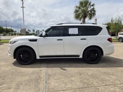 2022 INFINITI QX80 LUXE