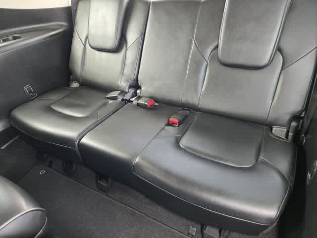 2022 INFINITI QX80 LUXE