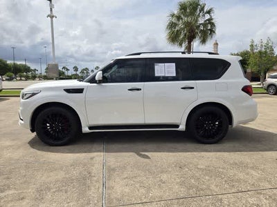2022 INFINITI QX80 LUXE