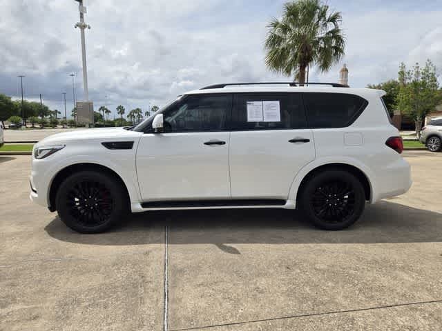 2022 INFINITI QX80 LUXE