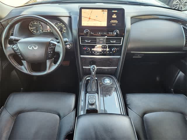 2023 INFINITI QX80 LUXE