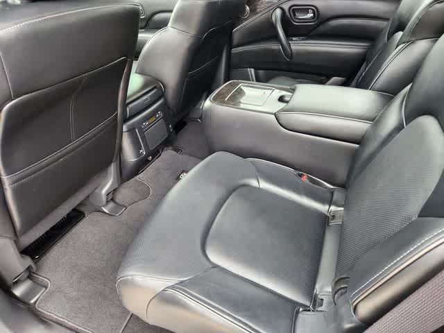 2022 INFINITI QX80 LUXE