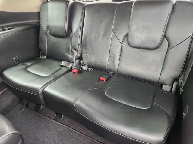2022 INFINITI QX80 LUXE