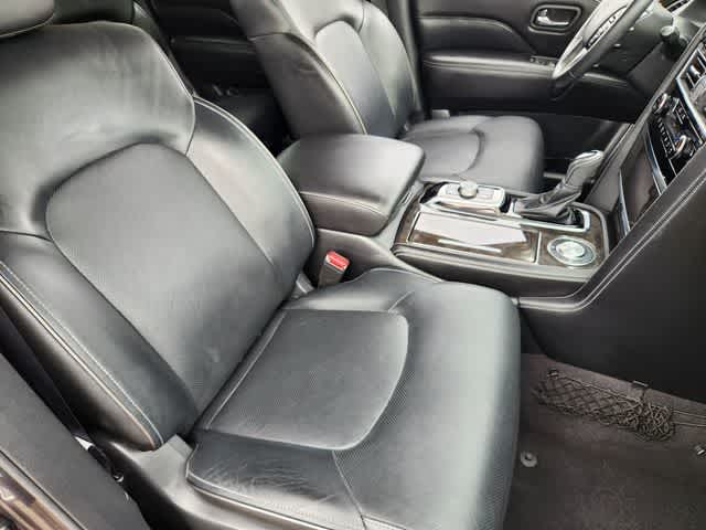 2022 INFINITI QX80 LUXE