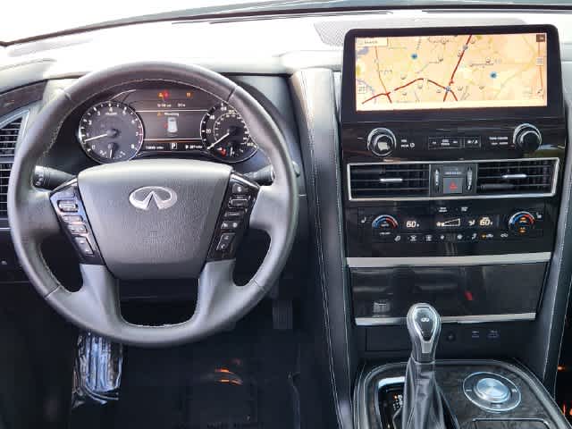 2022 INFINITI QX80 LUXE