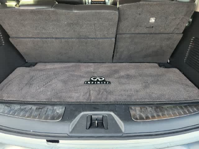 2022 INFINITI QX80 LUXE