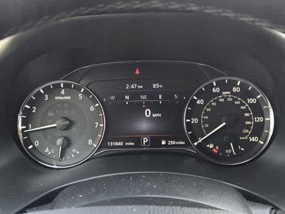 2022 INFINITI QX80 LUXE