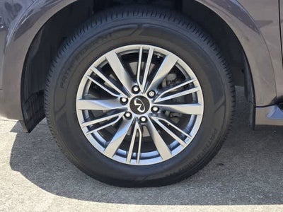 2022 INFINITI QX80 LUXE