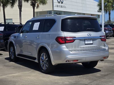 2022 INFINITI QX80 LUXE