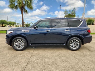 2023 INFINITI QX80 LUXE