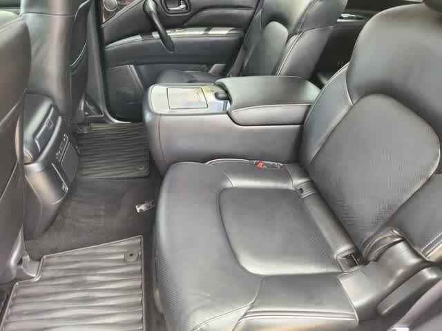 2023 INFINITI QX80 LUXE