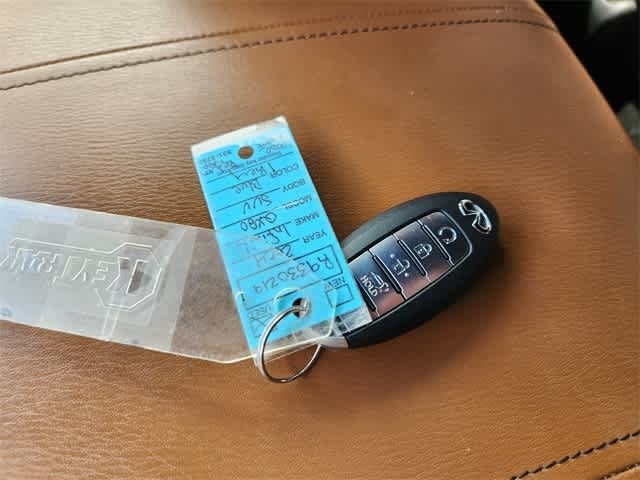 2024 INFINITI QX80 SENSORY