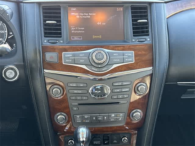 2017 INFINITI QX80 RWD