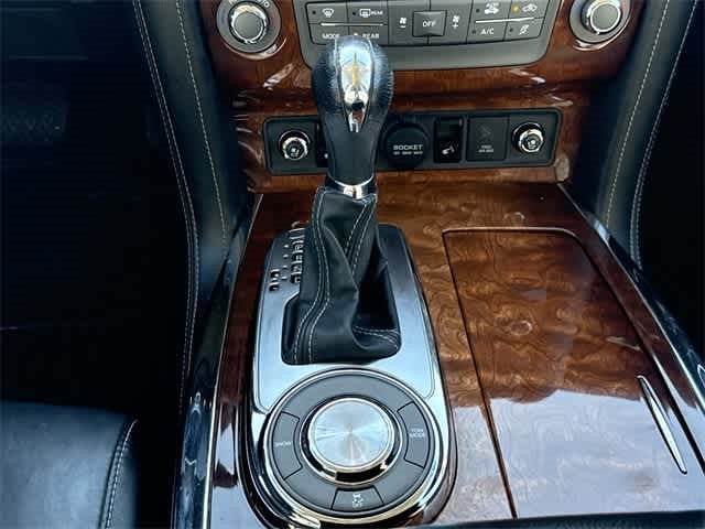 2017 INFINITI QX80 RWD