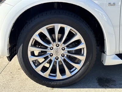 2017 INFINITI QX80 RWD