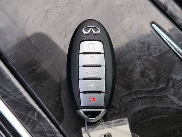 2020 INFINITI QX80 LUXE