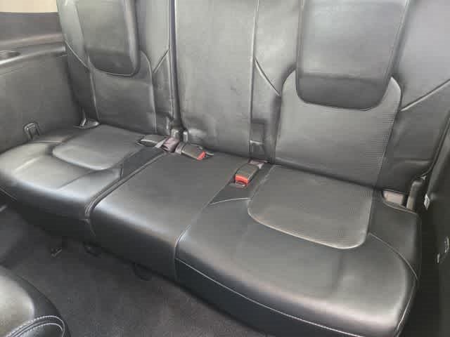 2015 INFINITI QX80 2WD 4dr