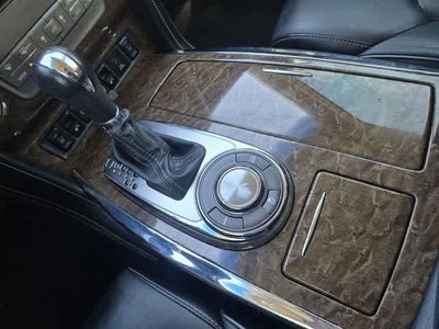 2017 INFINITI QX80 RWD