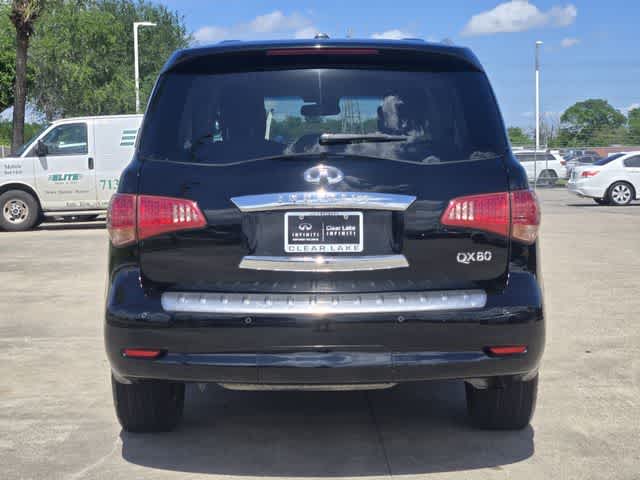 2017 INFINITI QX80 RWD