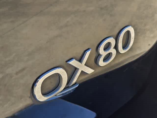 2017 INFINITI QX80 RWD