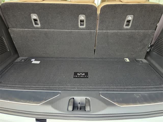 2026 INFINITI QX80 PURE