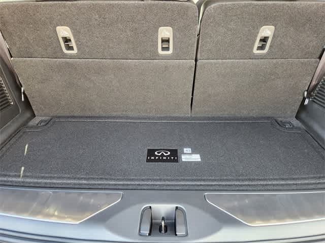 2026 INFINITI QX80 PURE