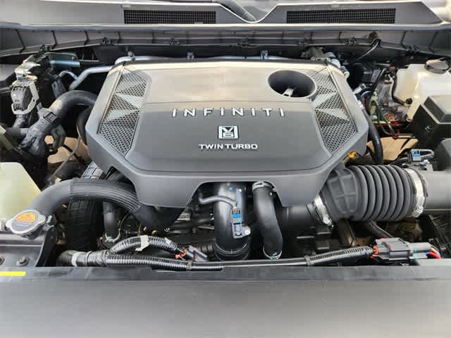 2026 INFINITI QX80 PURE