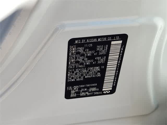 2026 INFINITI QX80 LUXE