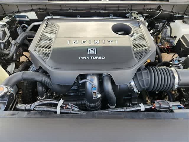 2026 INFINITI QX80 LUXE