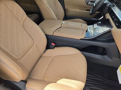 2027 INFINITI QX80 LUXE