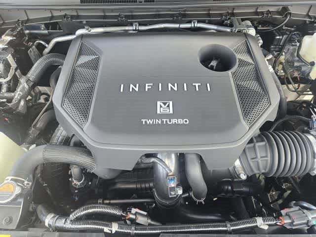 2027 INFINITI QX80 LUXE
