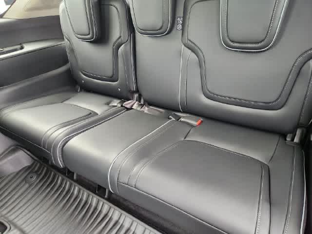 2027 INFINITI QX80 LUXE