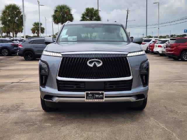 2027 INFINITI QX80 LUXE