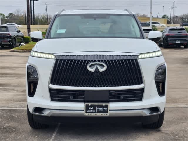 2026 INFINITI QX80 LUXE