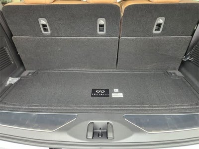 2026 INFINITI QX80 LUXE