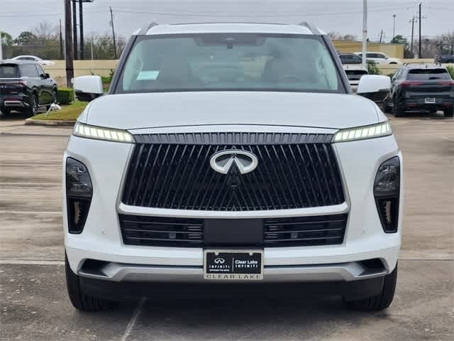 2026 INFINITI QX80 LUXE