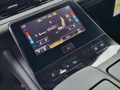 2027 INFINITI QX80 LUXE