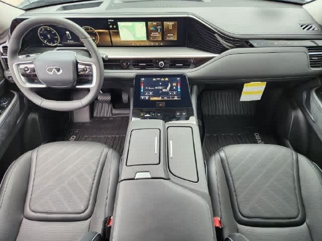 2027 INFINITI QX80 LUXE
