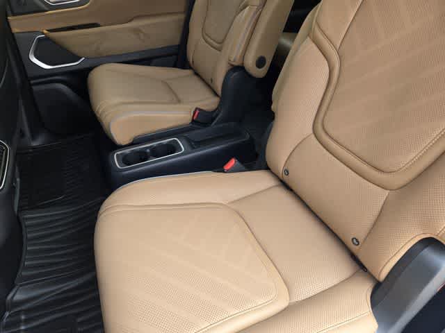 2027 INFINITI QX80 LUXE