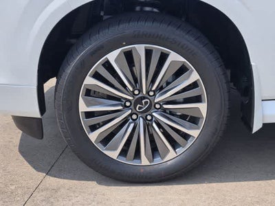 2027 INFINITI QX80 LUXE