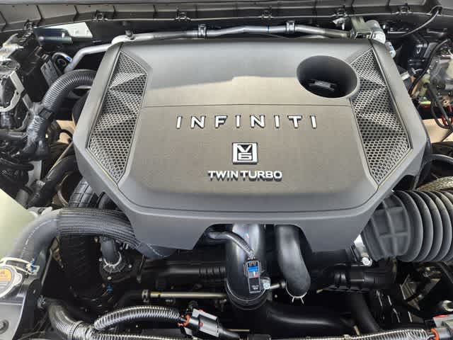2027 INFINITI QX80 LUXE