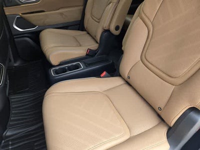 2027 INFINITI QX80 LUXE