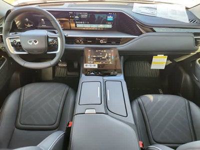 2026 INFINITI QX80 LUXE