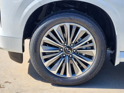 2026 INFINITI QX80 LUXE