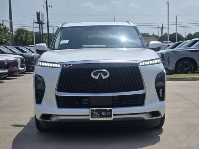 2027 INFINITI QX80 LUXE