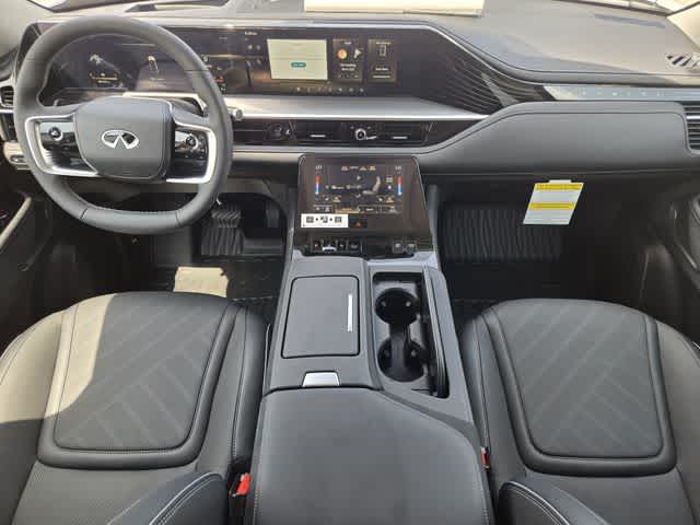 2027 INFINITI QX80 LUXE