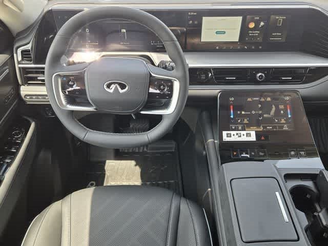 2027 INFINITI QX80 LUXE