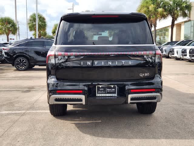 2027 INFINITI QX80 LUXE