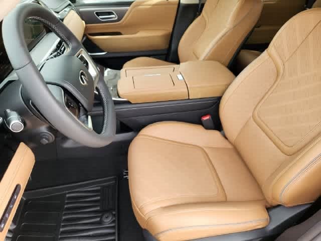 2027 INFINITI QX80 LUXE
