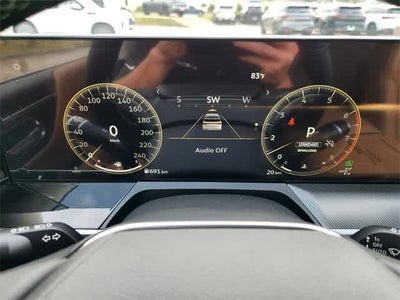 2026 INFINITI QX80 LUXE